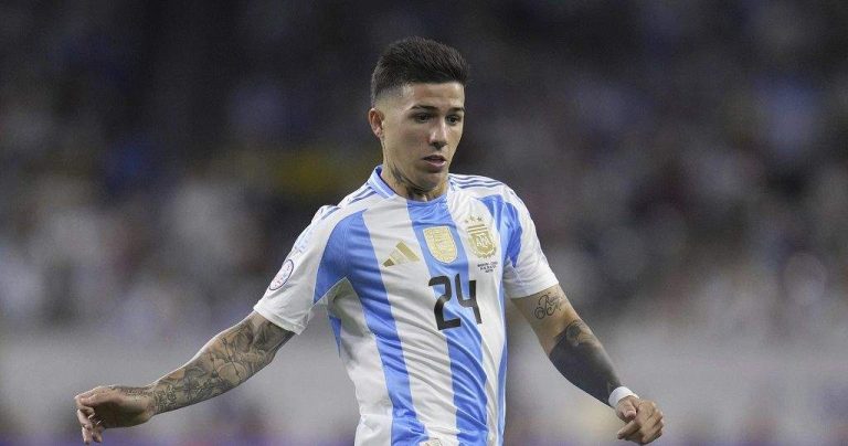 Argentina Soccer Players Face Racist Accusations Over Chants