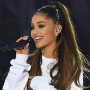 Ariana Grande Endorses Kamala Harris for President