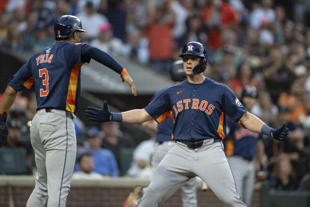 Astros Take Sole Possession of AL West Lead