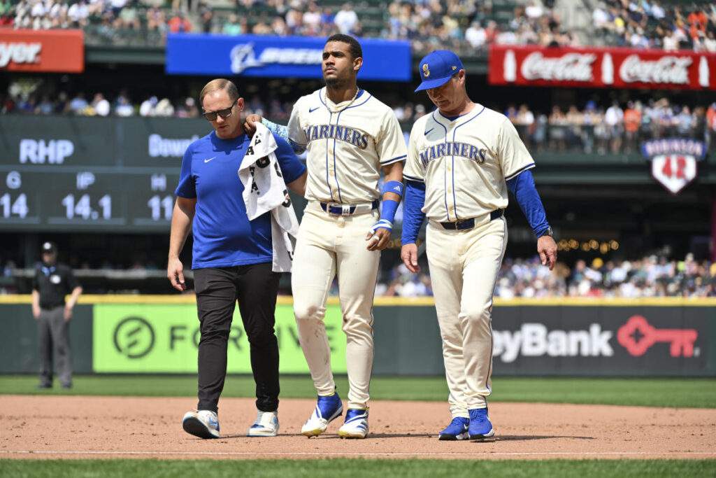 Mariners' All Star Julio Rodríguez Exits Game with Ankle Injury After