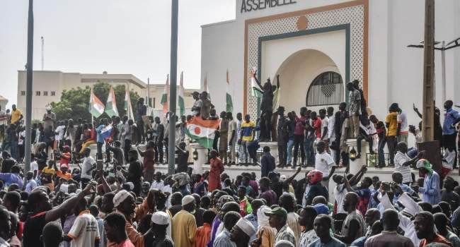 Niger's Junta Marks First Anniversary with Mass Rally and Global