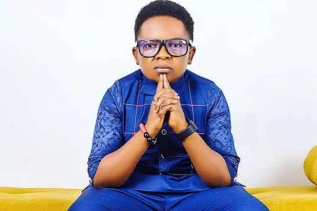 Nollywood Actor Aki Unveils New Wife Stephanie, Welcomes 3 Kids