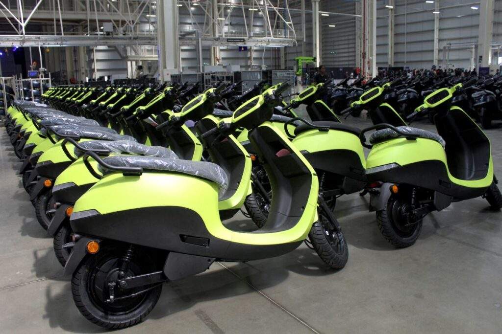 Ola Electric Set to Go Public, Raises $657M in India's