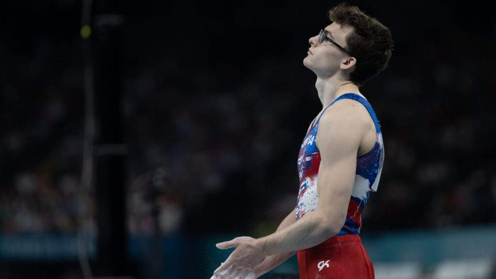 Pommel Horse Guy Proves Glasses Are Not a Barrier to