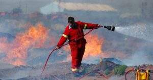 South Africa Bushfire Kills 6 Firefighters Injures 2 300x158
