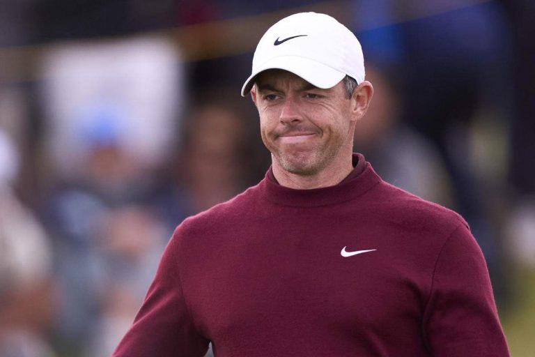 Tiger Woods Misses Cut at British Open, Ending Major Season