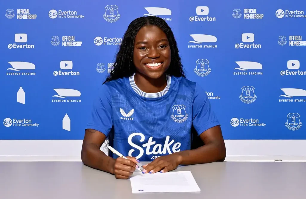 Everton Delighted with Toni Payne's Arrival, Hails Her Versatility and