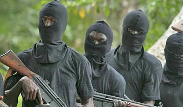 Ebonyi State: Gunmen Attack Military Checkpoint on Highway