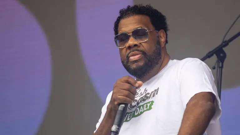 Fatman Scoop Dies on Stage at 53: Medical Emergency Shocks