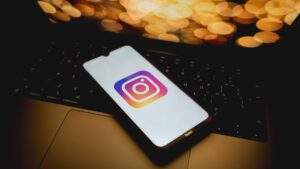 Instagram's Close Friends Feature Goes Live: Exclusive Broadcasts Launched