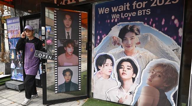 K Pop Fandom: Unpacking the Culture and Lingo