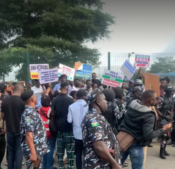 Nigeria Protesters Take to Streets for Second Day Amid Police