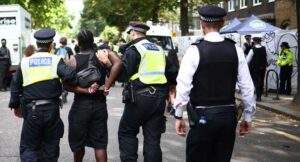 Notting Hill Carnival Violence: 8 Stabbed, Hundreds Arrested
