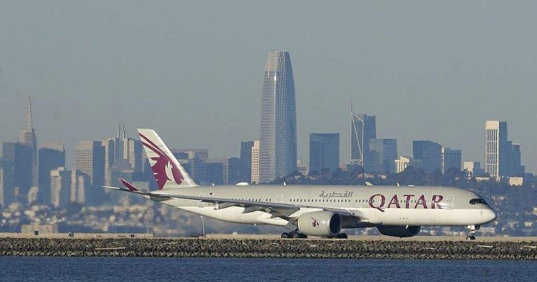 Qatar Airways Acquires 25% Stake in Airlink to Boost African