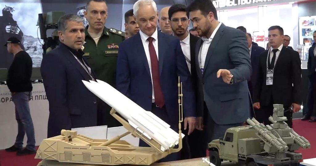 Russia Showcases Latest Weapons at Military Exhibition Amid Ukraine Invasion