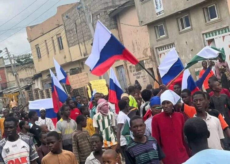 SSS confirms arrest of tailors sewing Russian flags for #Endbadgovernance