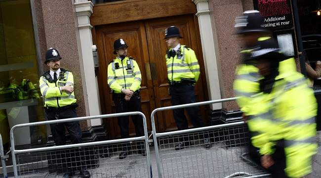 UK Police Arrest Over 1,000 in Connection with Violent Riots