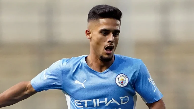 Yan Couto Leaves Manchester City for Borussia Dortmund in €25m
