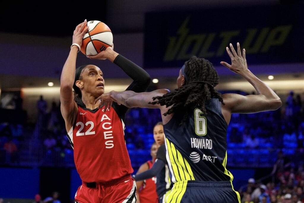 Aces Seek 3rd Seed Host Wings in Crucial Matchup