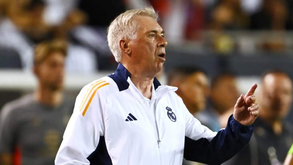 Ancelotti Praises Vinicius Junior for Unselfish Penalty Conceded to Mbappe