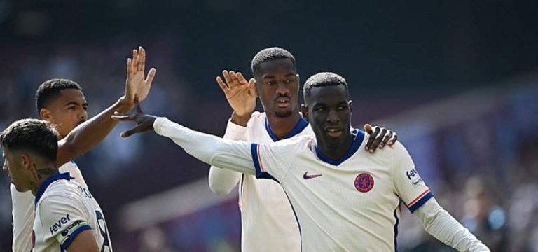Chelsea Thrash West Ham 3 0 Away