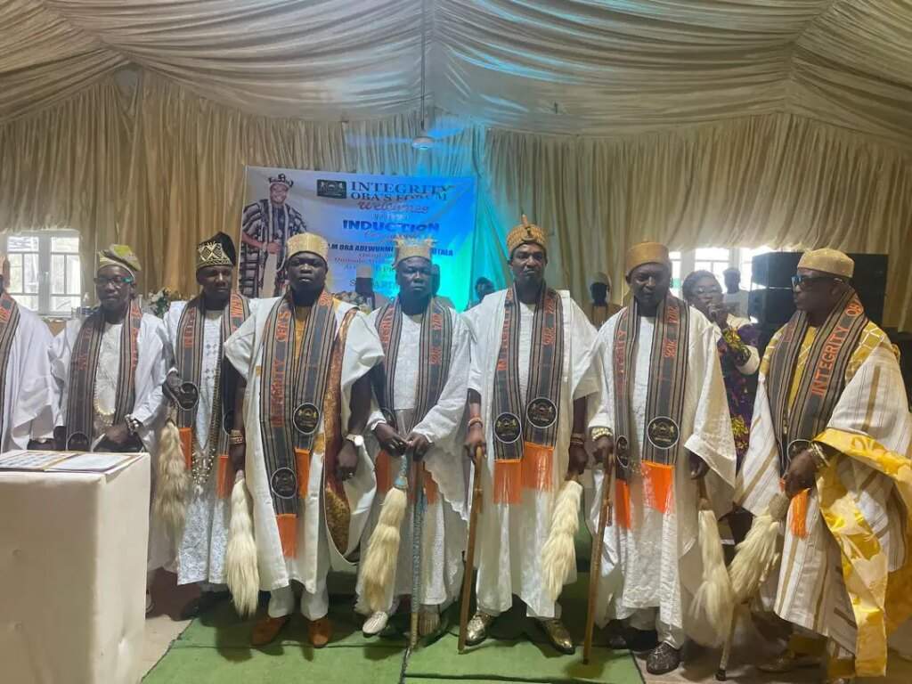Eselu Asks FG to Open Borders, Ease Economic Hardship