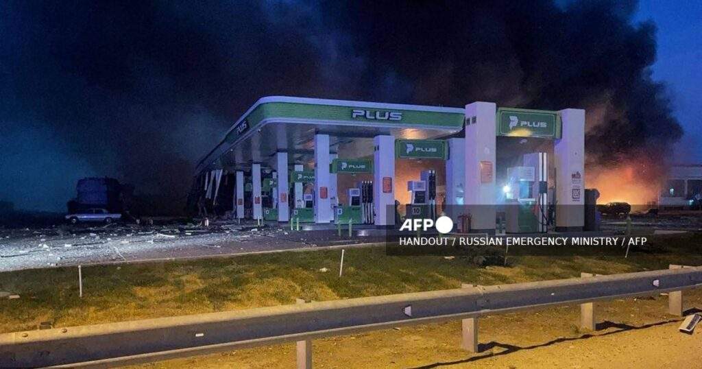 Explosion at Russian Service Station Kills 10 Wounds 11