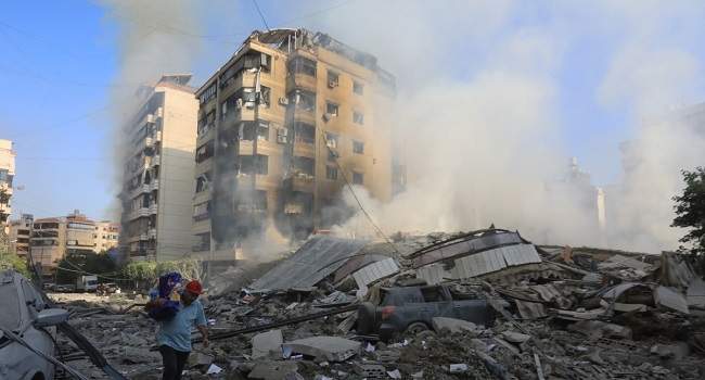 Israel Launches Airstrikes on Lebanon After Killing Hezbollah Leader