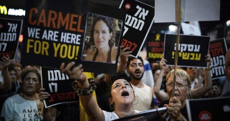 Israelis protest PM's handling of hostages in Gaza