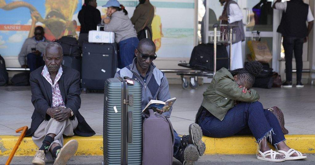 Kenya Airport Grounded by Workers' Protest Over Adani Deal