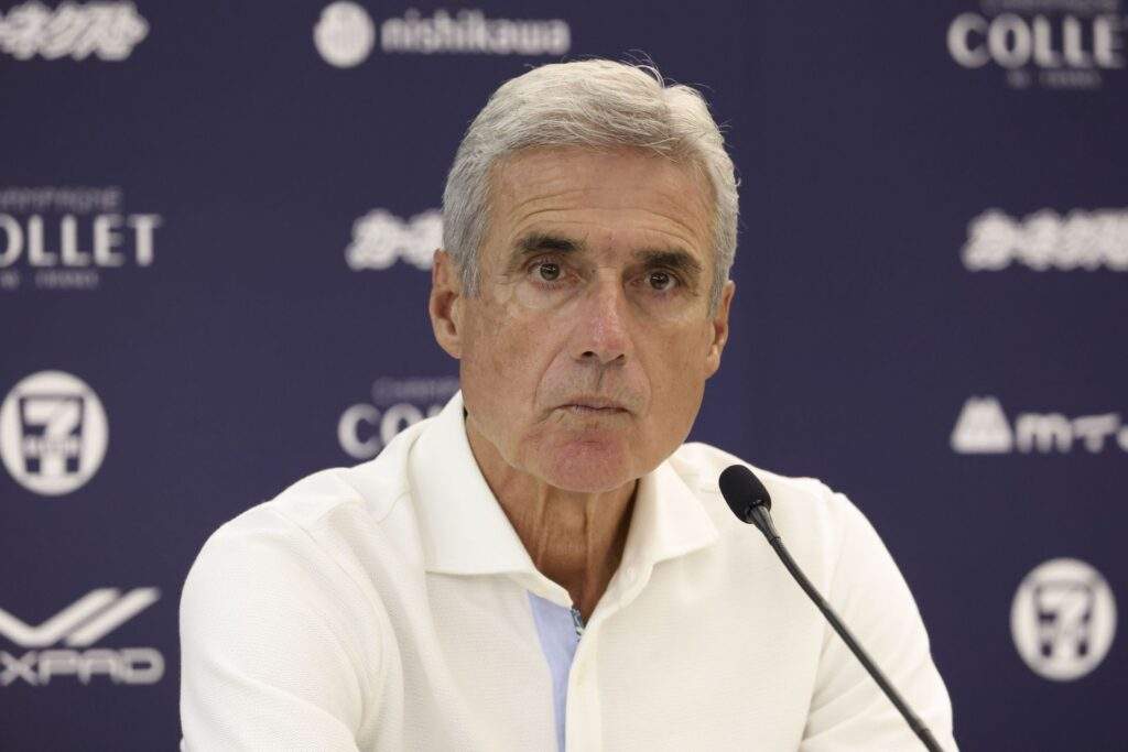 Luis Castro Sacked by Al Nassr Thanks Fans in Emotional