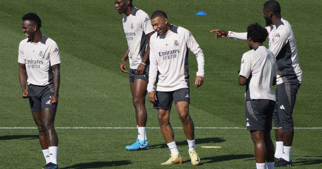 Mbappé Trains with Real Madrid Ahead of Champions League Debut