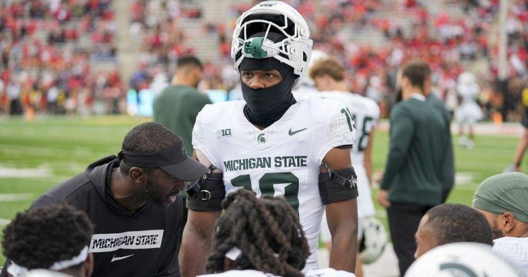 Michigan State Player Becomes Guardian for 4 Siblings