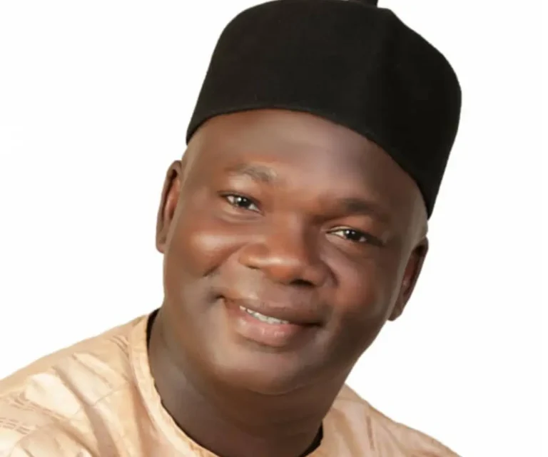 Nigeria's Conservative Party Condemns Fuel Price Hike