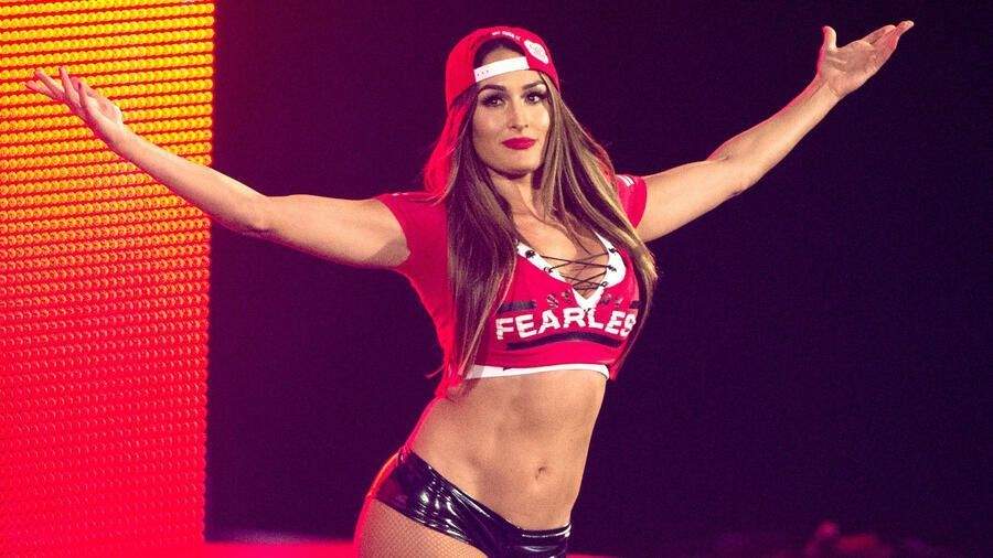 Nikki Bella Artem Chigvintsevs Messy Breakup