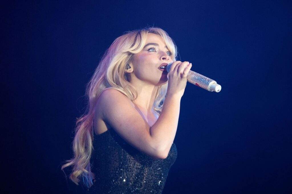 Sabrina Carpenter's 'Taste' Teaser Stuns Fans