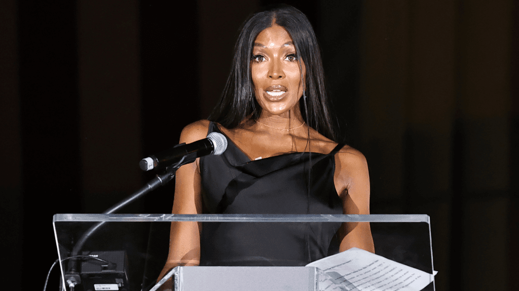 Harlem Fashion Row Honors Naomi Campbell, Anna Wintour