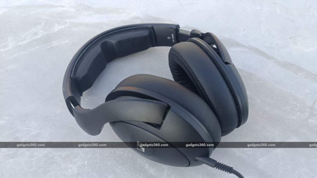 Sennheiser HD 620S: Immersive Sound in a Closed Back Package