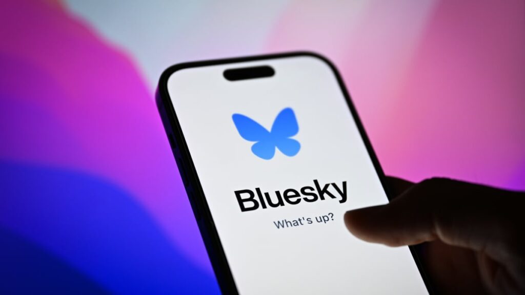 BlueSky Takes On Threads: A New Alternative in Social Media