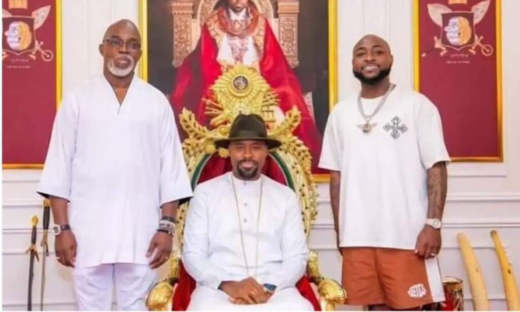 Davido's Royal Outfit Blasted by Nollywood Vet