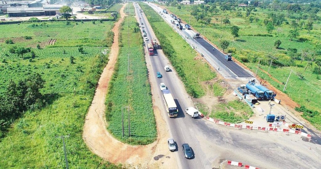 FG Issues 7 Day Ultimatum to Julius Berger on Abuja Kaduna Road