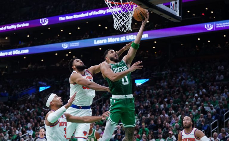 Jayson Tatum torches Knicks