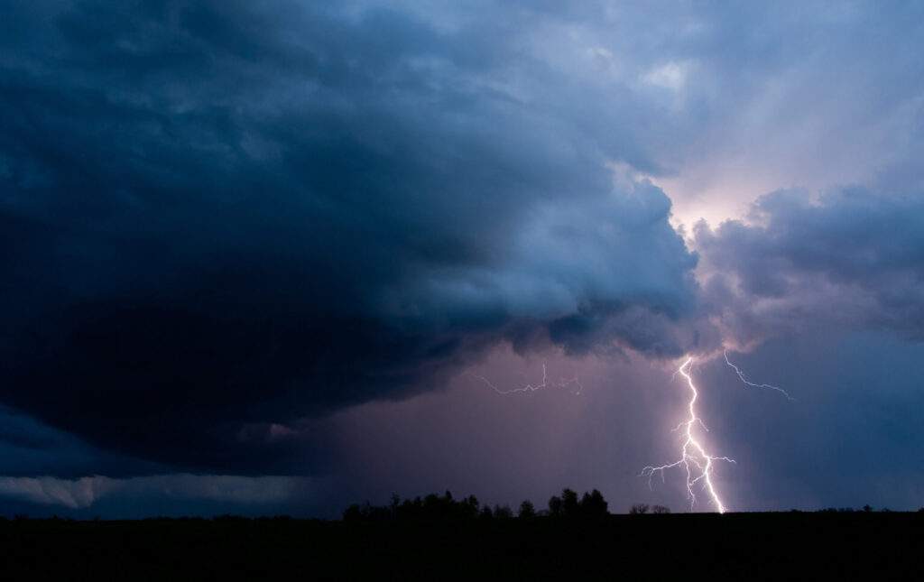 NiMet Forecasts Thunderstorms Across Nigeria Warns of Flood Risks
