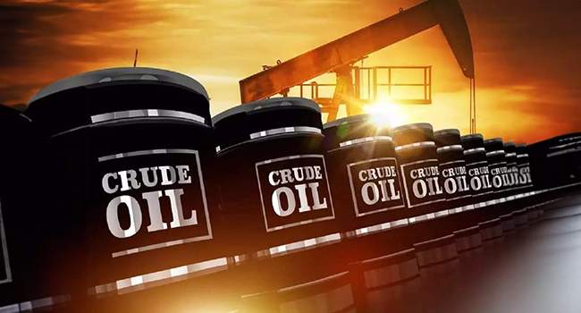 Nigeria Begins Crude Oil, Fuel Sales in Naira