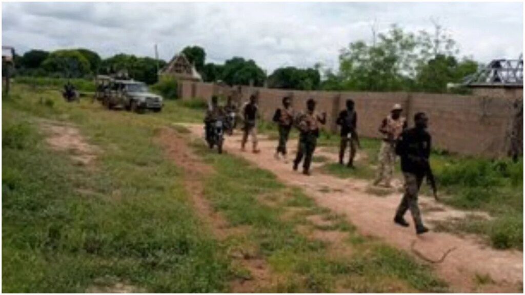 Nigerian Army Rescues 8 Kidnapped Passengers in Benue