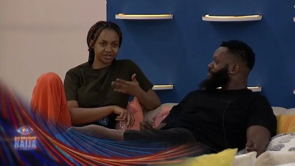 Ozee's Crush Confession: 'Victoria is the Finest Babe'