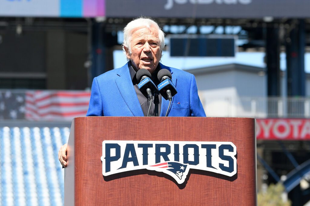 Robert Kraft Reveals He's a Democrat