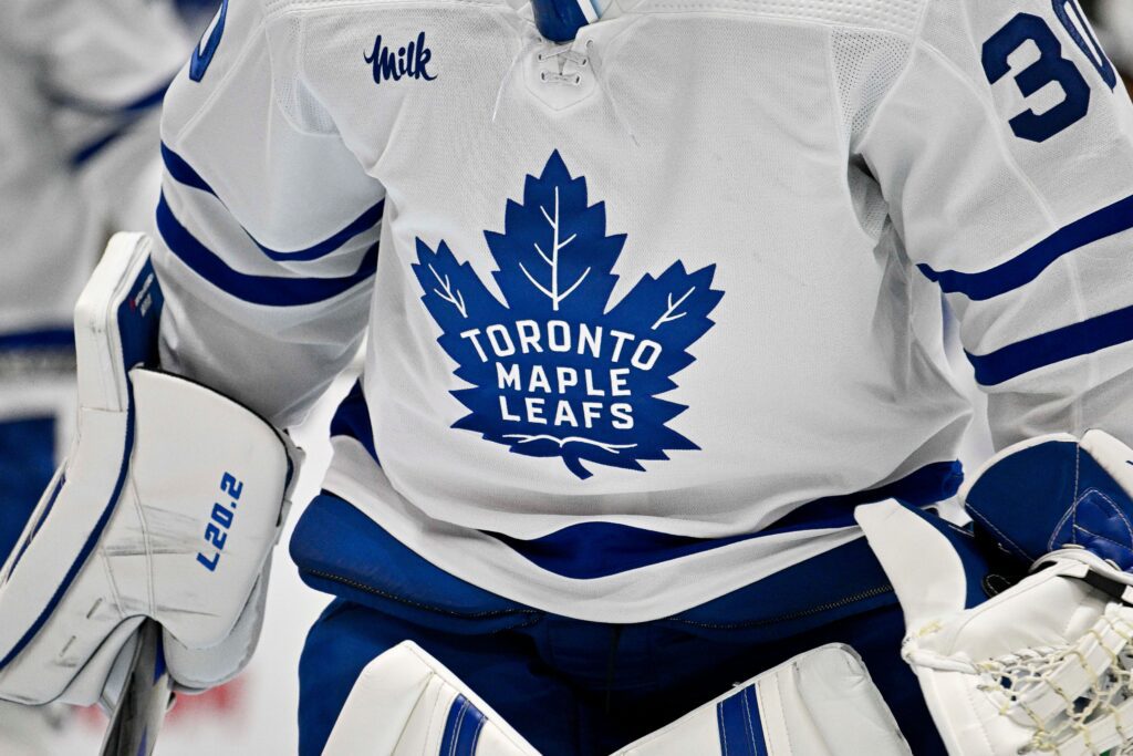 Toronto Maple Leafs' Opening Night Roster: Mixed Reactions Emerge