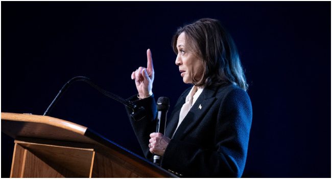 Trump, Harris Make Final Push in Deadlocked Election