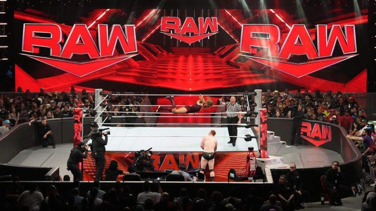 What Grabs Mideons ATTENTION on WWE RAW Bad Blood